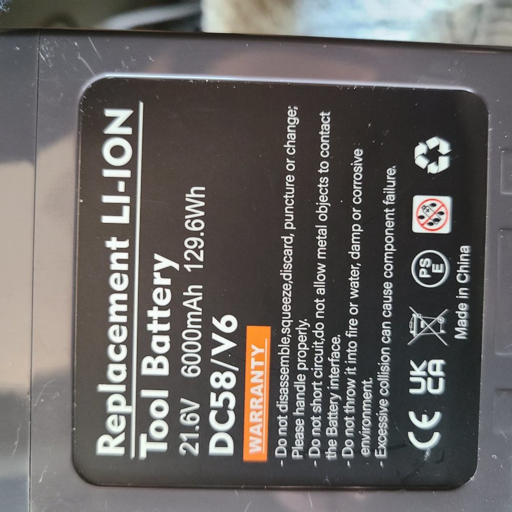 Dyson v6 battery